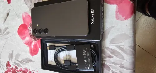 Samsung S24