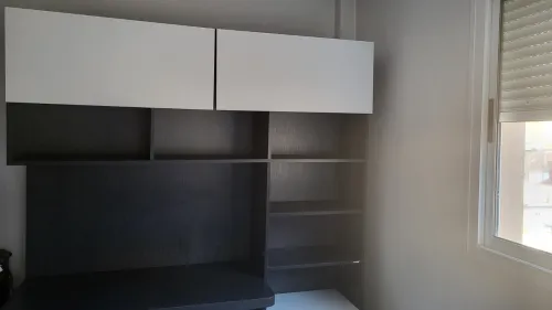A vendre bureau de la marque teleset