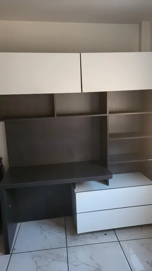 A vendre bureau de la marque teleset