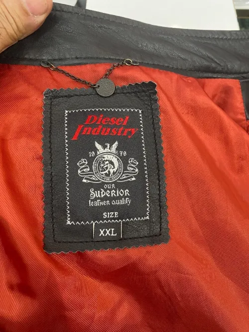 Je vends un blouson en cuir