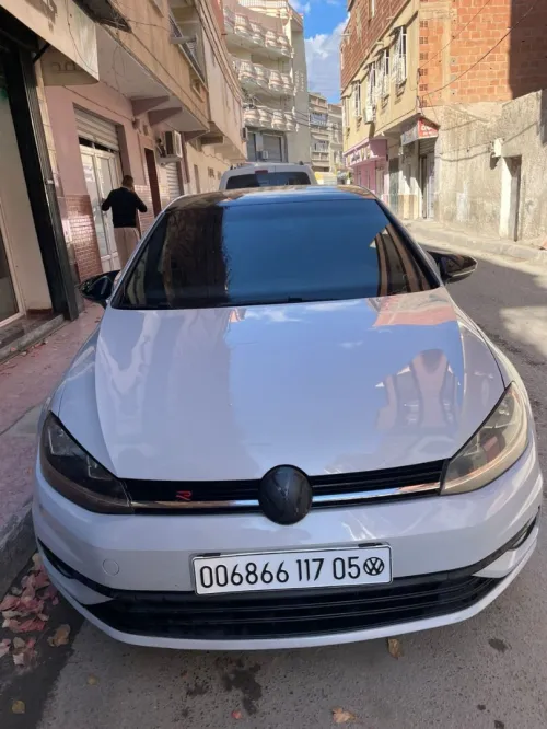 Volkswagen Golf 7 2017 Trendline +