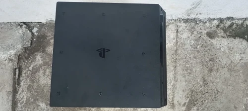 PS4 PRO 1TB Version Japonaise