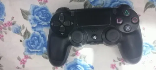 PS4 PRO 1TB Version Japonaise