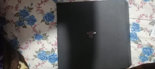 PS4 PRO 1TB Version Japonaise