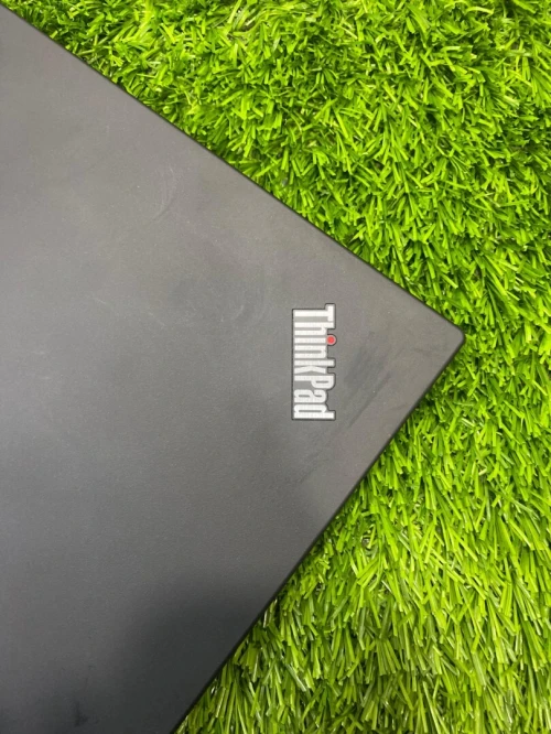 Lenovo Thinkpad T14 i5 10eme génération TACTILE ram 16Go SSD 256Go Nvme état 10/10