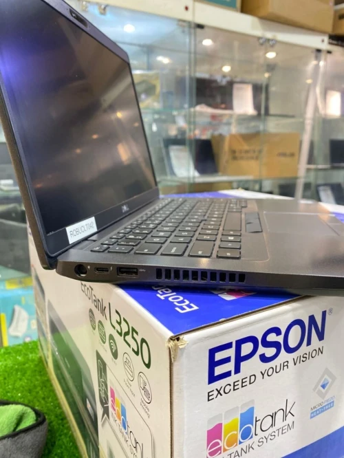 DELL LATITUDE 5401 i7 9850H Ram16Go SSD 256Go Nvidia gerforce MX 150