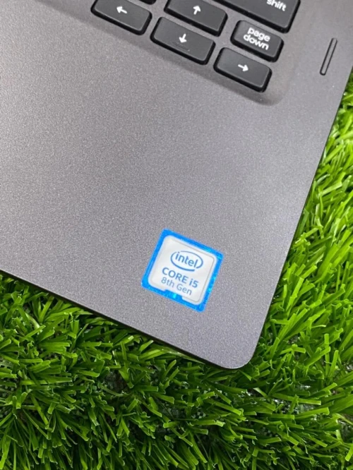 Dell latitude 5300 2in1 pc/ tablette i5 8eme génération ram 8go SSD 256Go tactile