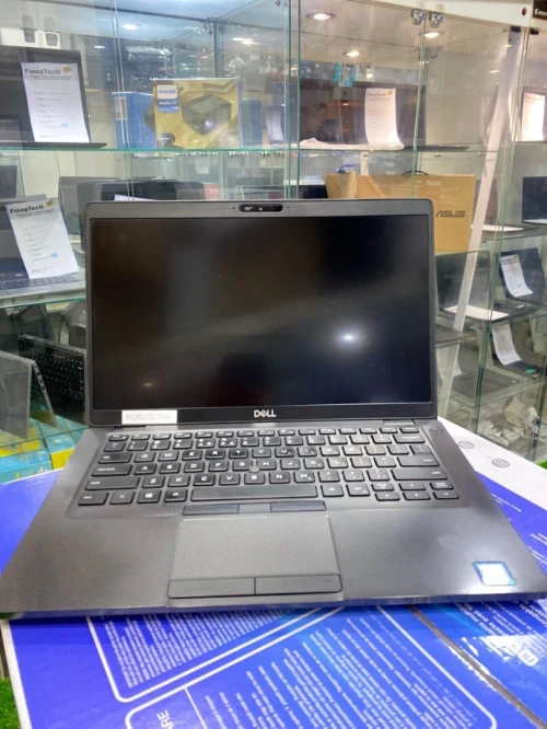DELL LATITUDE 5401 i7 9850H Ram16Go SSD 256Go Nvidia gerforce MX 150