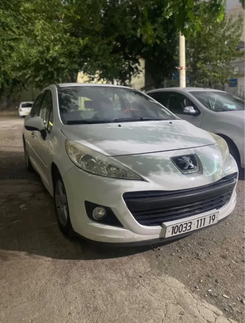 Peugeot 207 2011 207