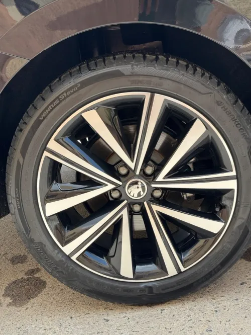 Skoda SuperB 2025 Premium