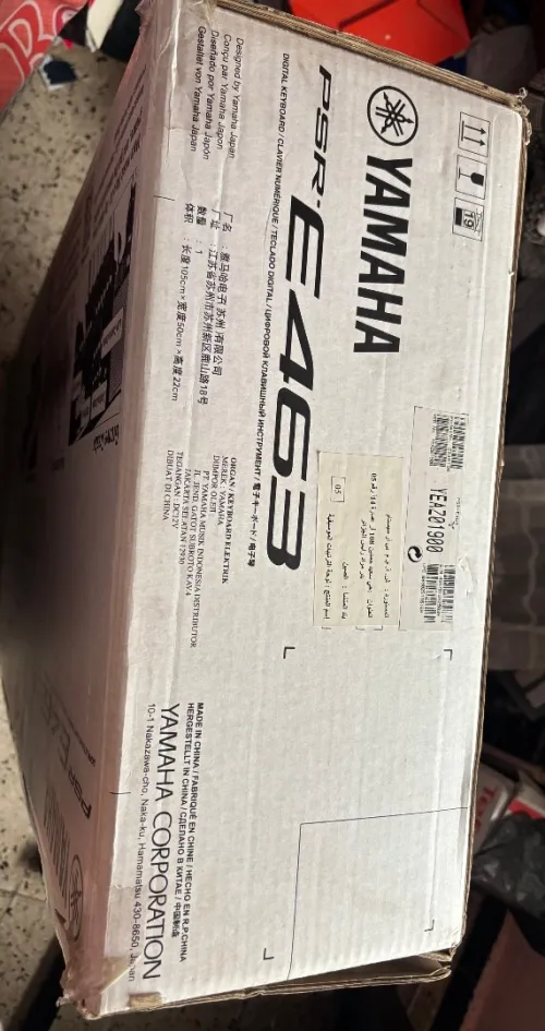 Piano Yamaha E-PSR463 + boite originale