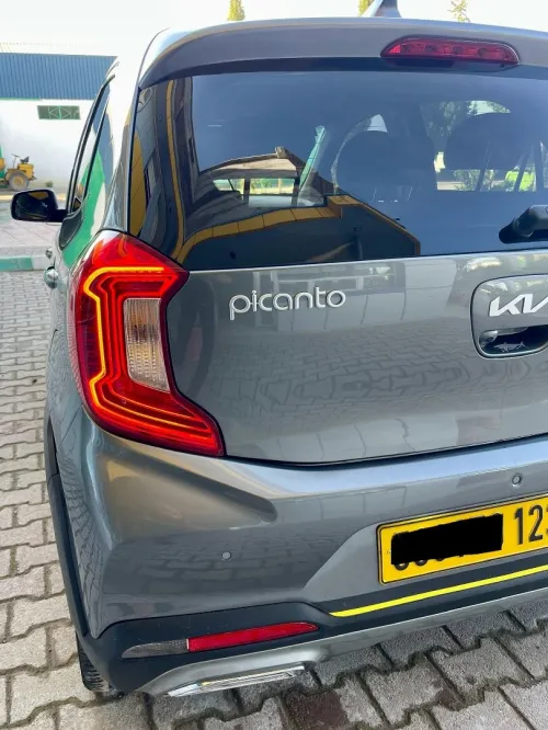 Kia Picanto 2023 Xline