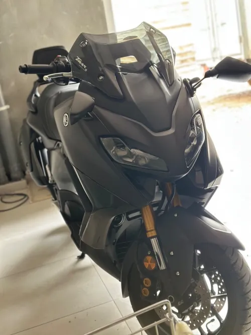 Yamaha Tmax 2024