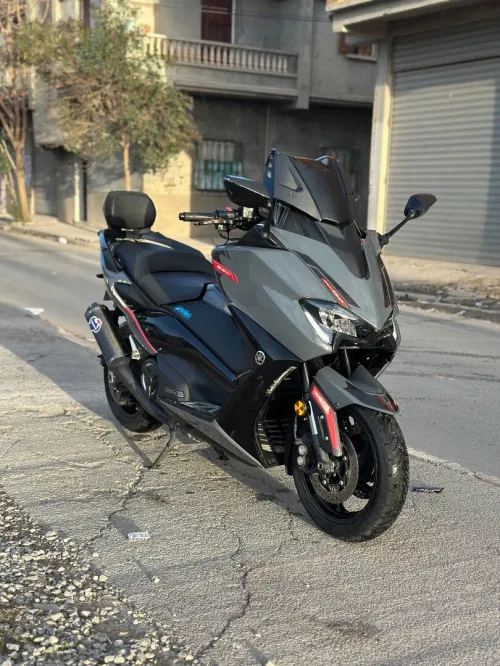 Yamaha Tmax 2020