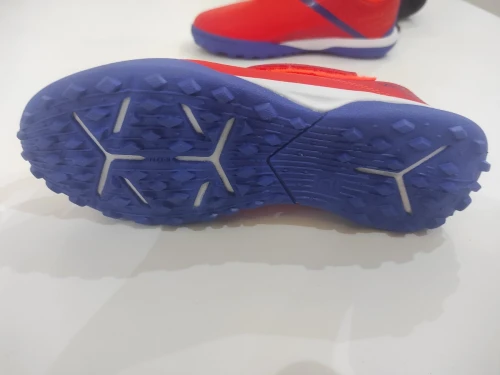 Chaussures de football enfant viralto neuves