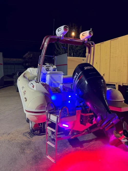Semi rigide Nuova jolly 680