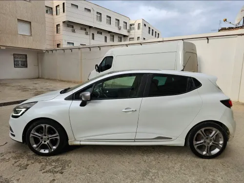 Renault Clio 4 2018 GT Line +