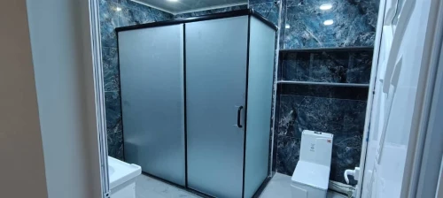 Cabine de douches  كابين دو دوش