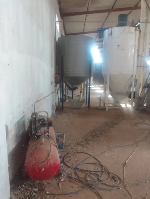 unité fabrication aliment bétail granule deux T/heure 