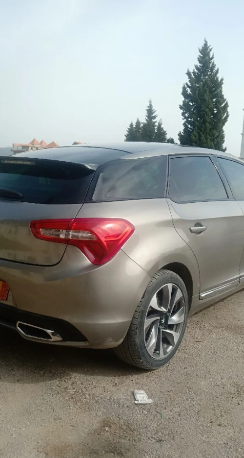DS DS5 2015 SPORT CHIC