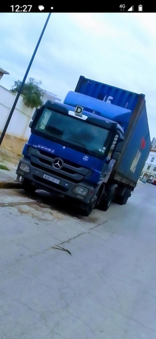VOLVO 440 et MERCEDES ACTROS fh VOLVO 2006