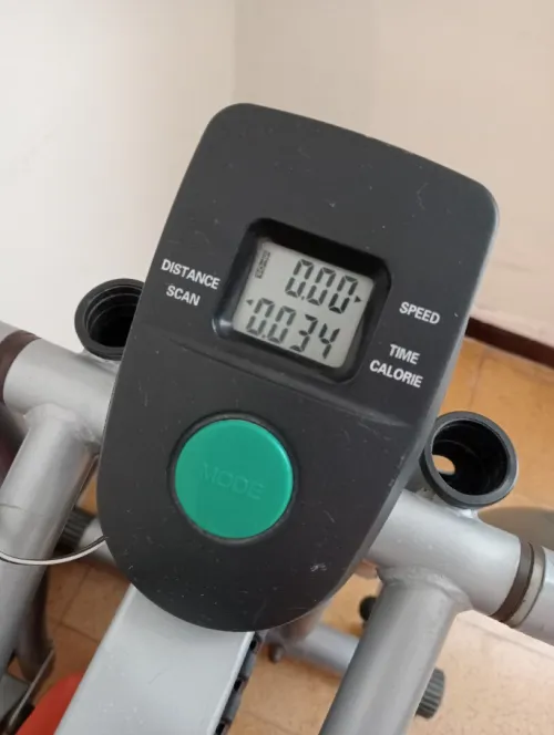 Vélo elliptique 2 en 1 de la marque Orbitrek