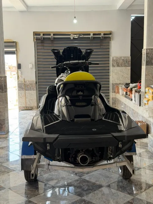 Jet ski 2023