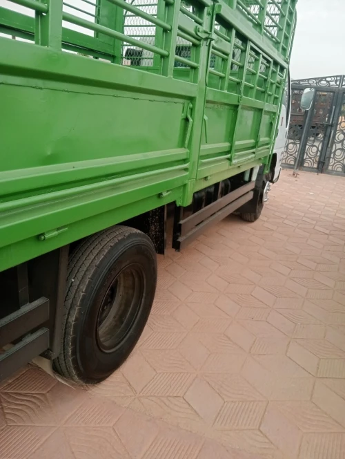 Isuzu Faracha 2006