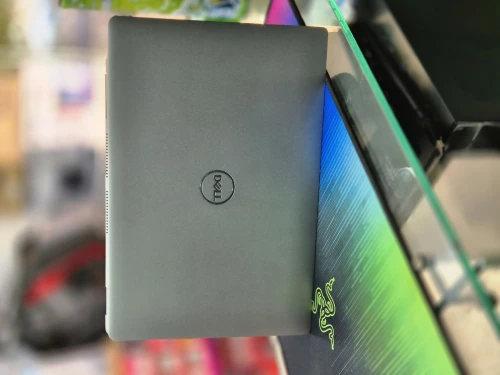 LAPTOP DELL 