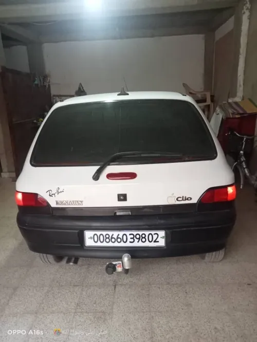 Renau clio Clio japonais 1998 Japoniya