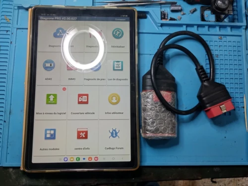 Appareil de diagnostic et programmation auto
