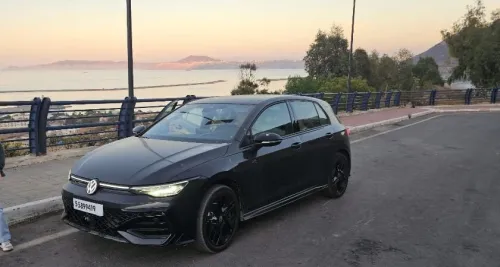 Volkswagen Golf 8 2025 R-Line