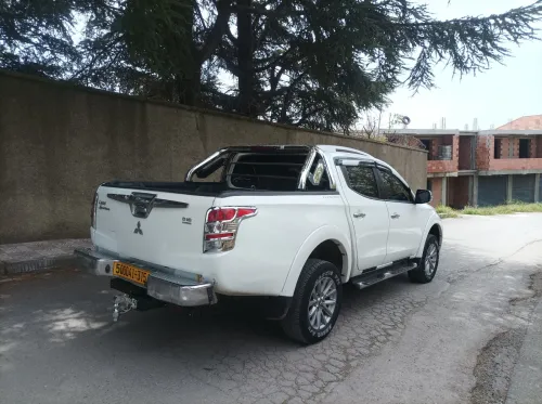Mitsubishi L200 2015 L200