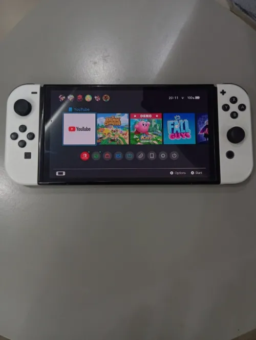 Nintendo Switch OLED 64GB White (  Avec tous les accessoires )