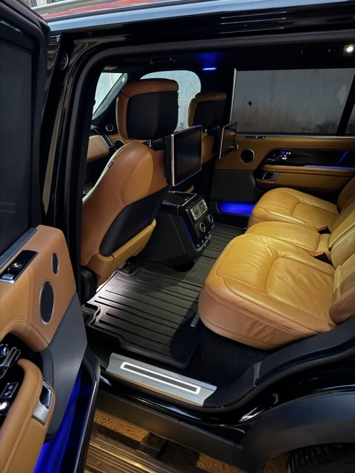 Range Rover Vogue 2019 Model L (Large)