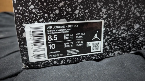Air Jordan 4 Military Black (Originale)
