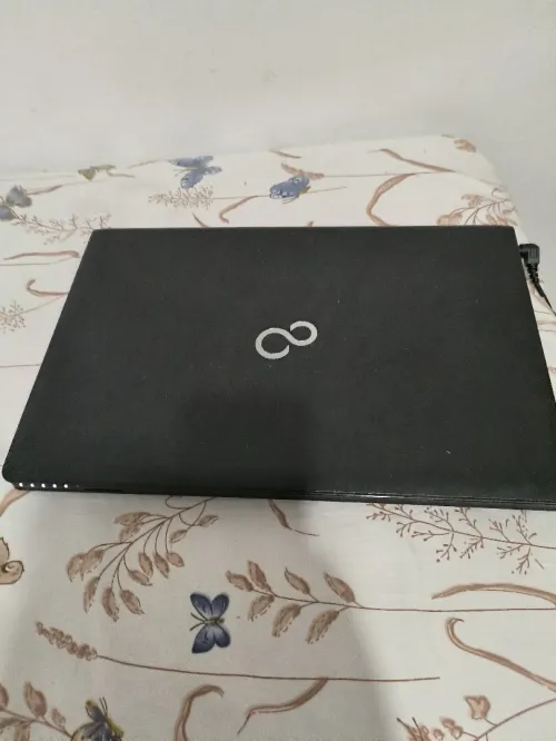 Pc portable Fujitsu Siemens core i3