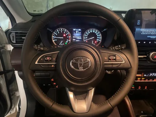 Toyota Urban Cruiser 2025 Full options