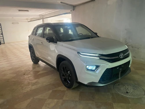 Toyota Urban Cruiser 2025 Full options