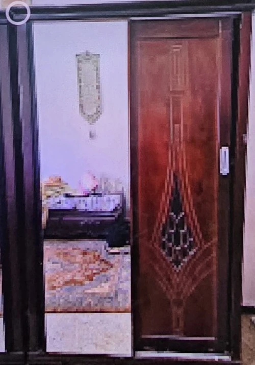 Armoire étagères et garde robes