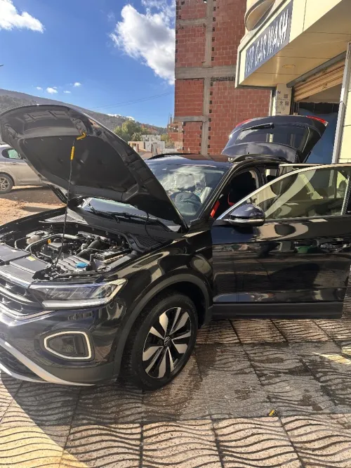 Volkswagen T-Roc 2023 Move