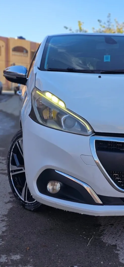 Peugeot 208 2016 Allure