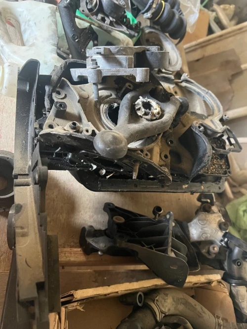Pièce détaché 208 hdi 2015