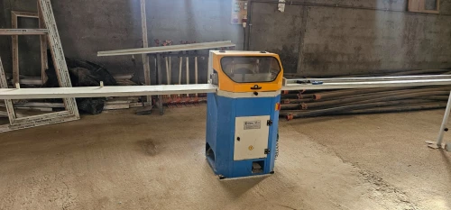 Machine PVC  profilé