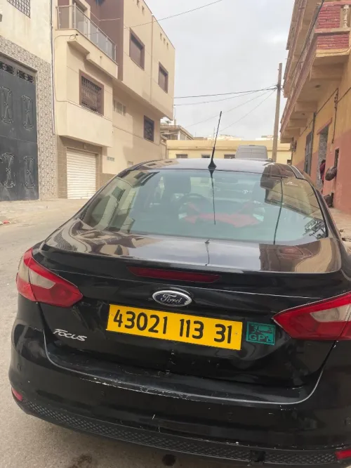 Ford Focus 4 portes 2013 Focus 4 portes
