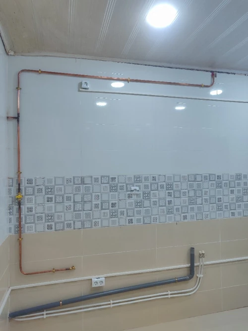 Plombier ambulant chauffagiste installation sanitaire eau et gaz