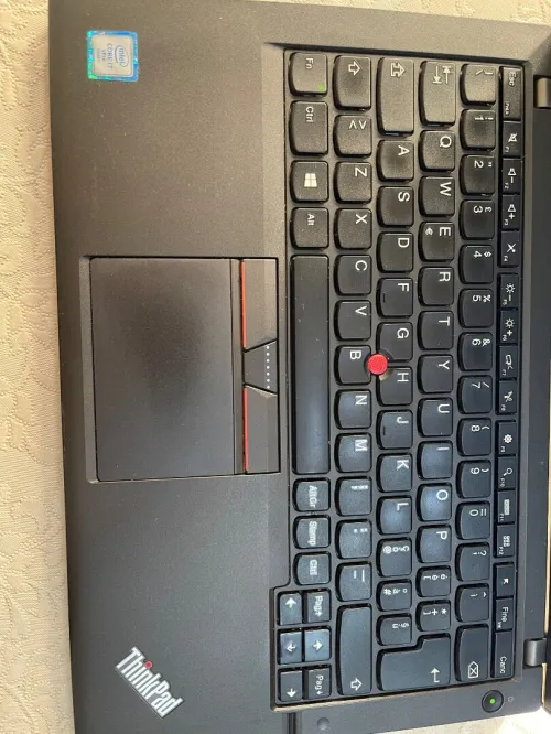 Lenovo ThinkPad X260 - Core i7 / 8GB RAM / 256GB SSD