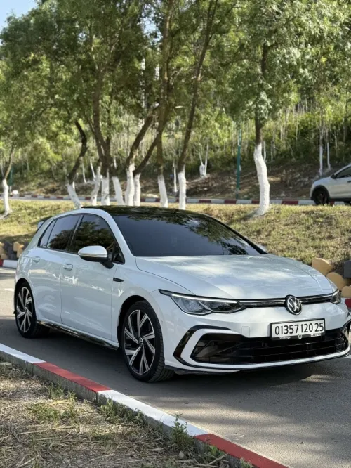 Volkswagen Golf 8 2020 R-Line