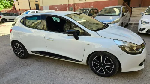 Renault Clio 4 2015 Limited
