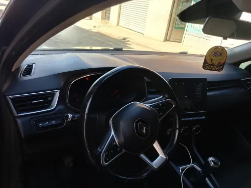 Renault Clio 5 2021 .